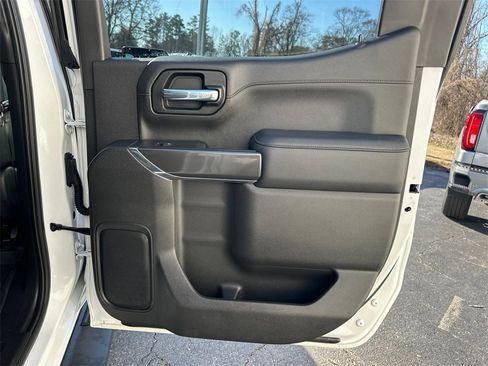 Used 2021 GMC Sierra 1500 AT4 w/ AT4 Value Package image 17