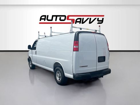 Used 2025 Chevrolet Express 2500 Extended w/ Safety Package RWD image 5
