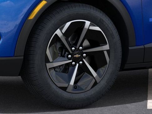 New 2026 Chevrolet Equinox EV LT FWD image 9
