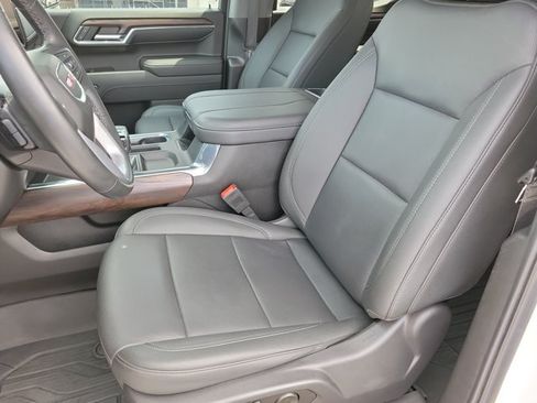 Used 2024 GMC Sierra 1500 SLT w/ SLT Premium Plus Package AWD/4WD image 13