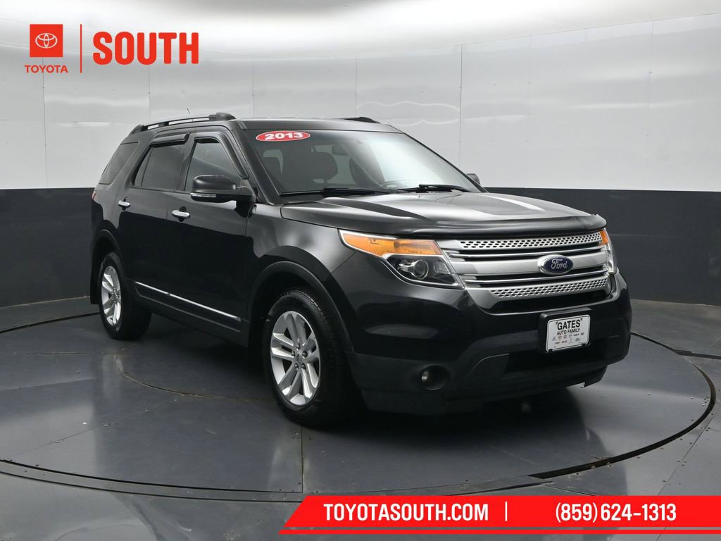 Used 2013 Ford Explorer XLT AWD/4WD image 4