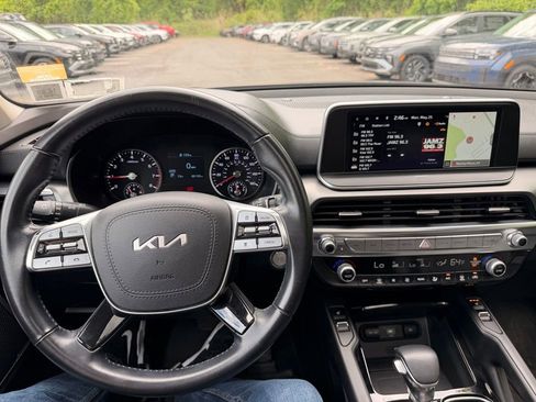 Used 2022 Kia Telluride S AWD/4WD image 13