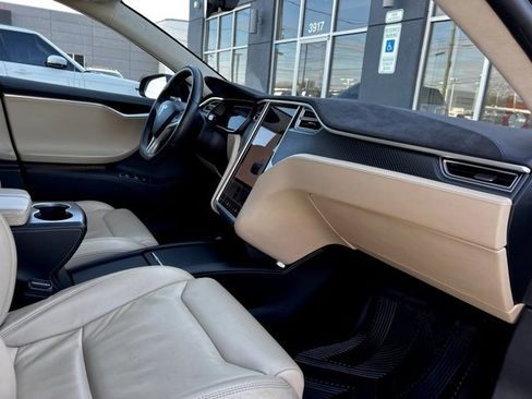 Used 2017 Tesla Model S 75D image 24
