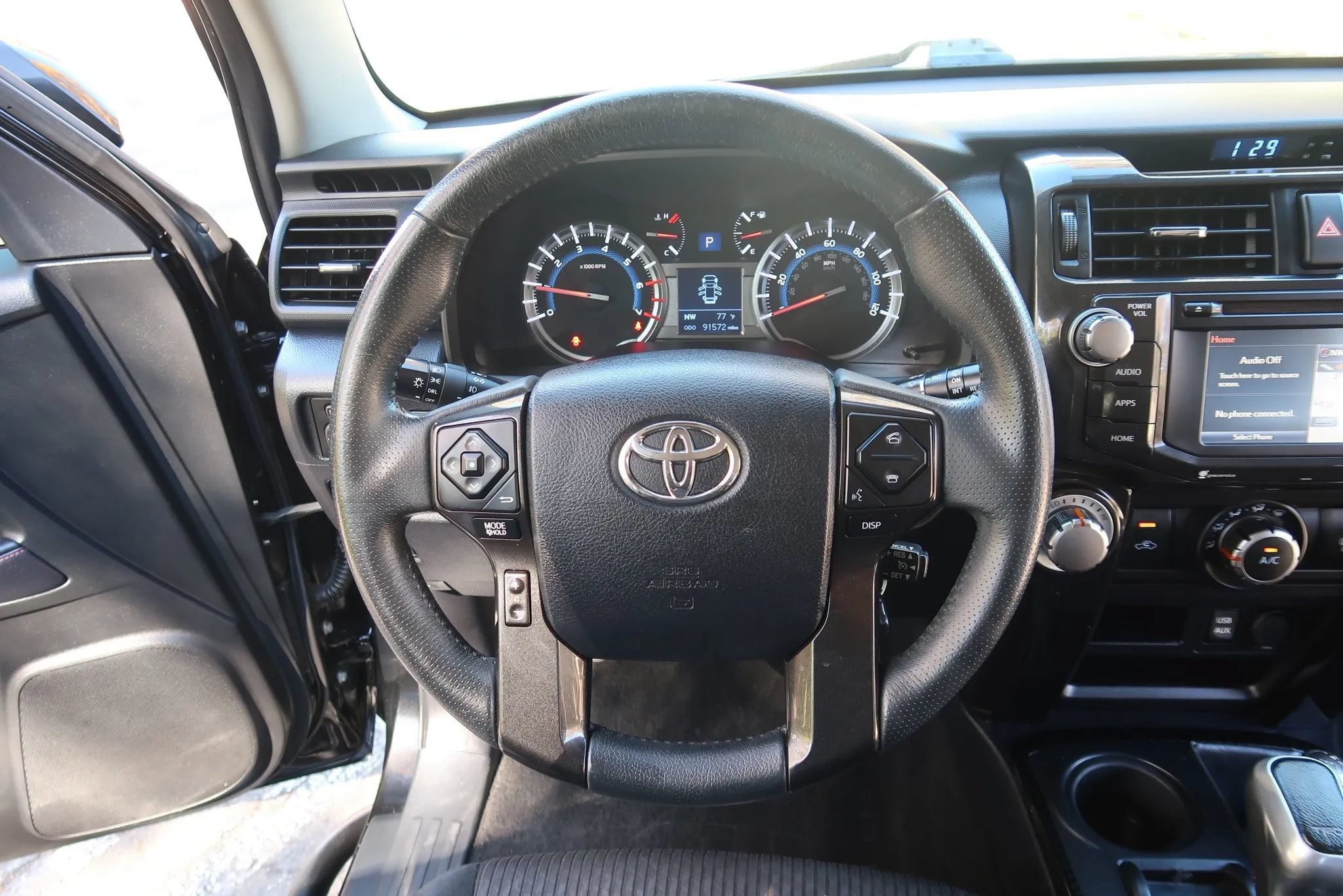 Used 2018 Toyota 4Runner TRD Off-Road AWD/4WD image 22