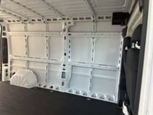 Used 2024 RAM ProMaster 2500 FWD image 42