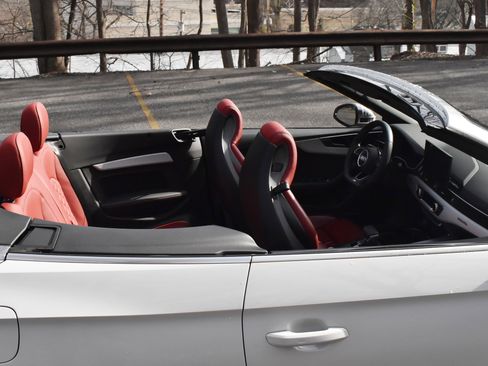 Used 2020 Audi S5 Premium Plus w/ Premium Plus image 19