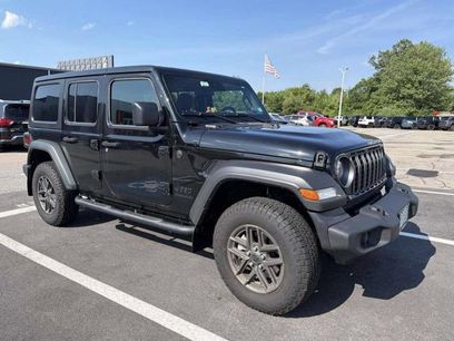 Used 2025 Jeep Wrangler Unlimited Sport