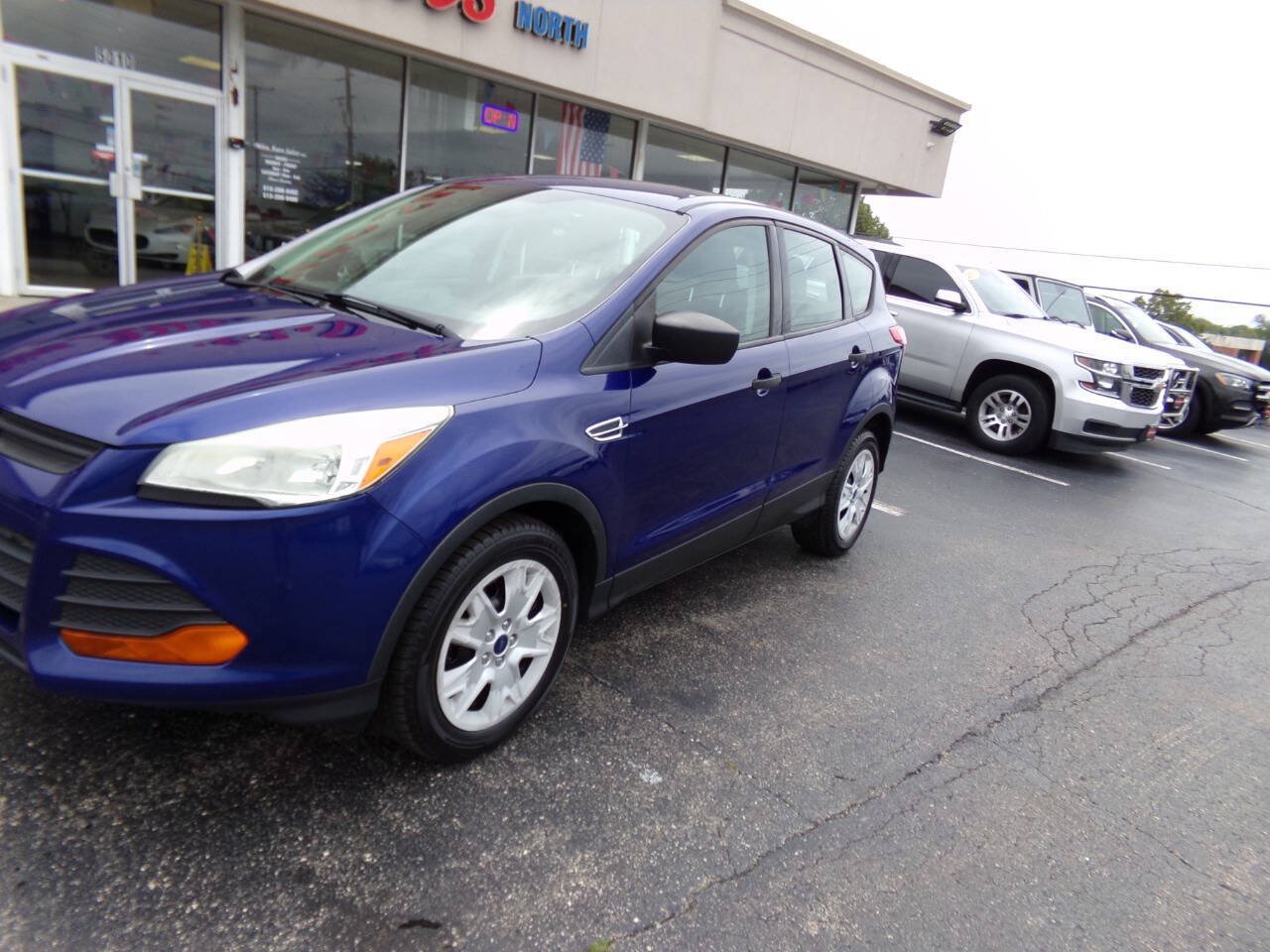 Used 2015 Ford Escape S FWD image 31