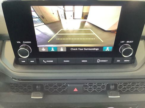 Used 2024 Honda Accord EX image 25