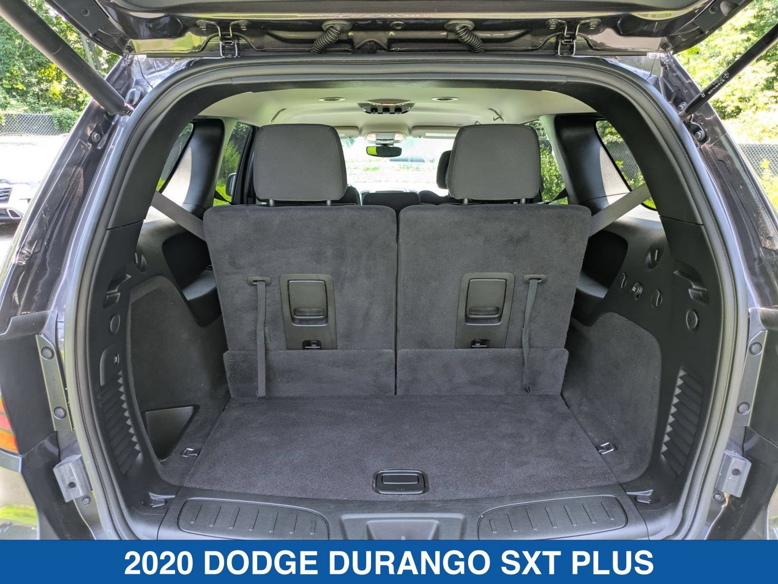 Used 2020 Dodge Durango SXT AWD/4WD image 33