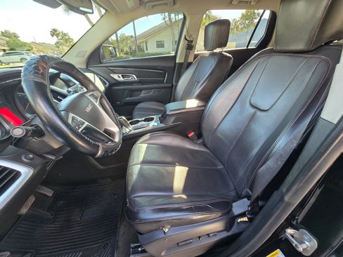 Used 2017 GMC Terrain SLT image 25