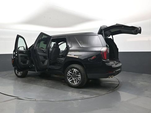 Used 2025 Chevrolet Tahoe Z71 AWD/4WD image 49