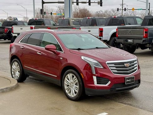 Used 2017 Cadillac XT5 Premium Luxury image 7