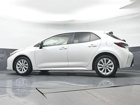 Certified 2026 Toyota Corolla SE FWD image 33