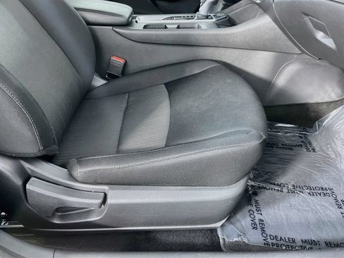 Used 2024 Nissan Sentra SV FWD image 31