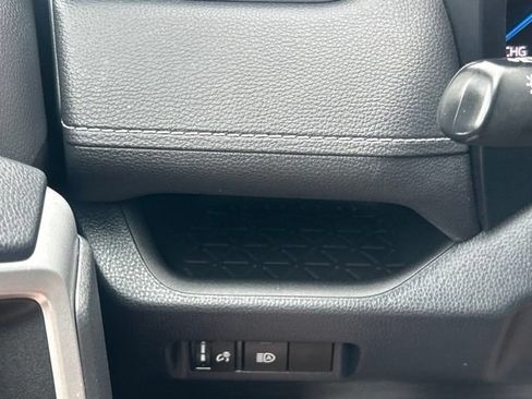 Used 2023 Toyota RAV4 AWD Hybrid image 49