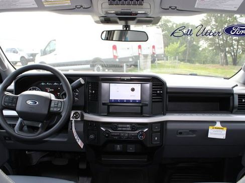 New 2025 Ford F250 XL w/ Camper Package image 9