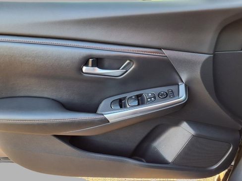 Used 2021 Nissan Sentra SR image 17