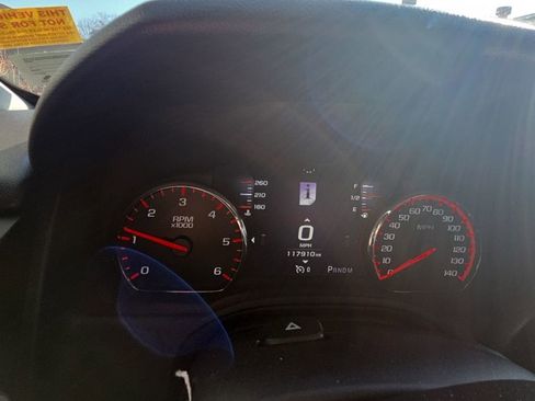 Used 2015 GMC Yukon Denali w/ Open Road Package image 18