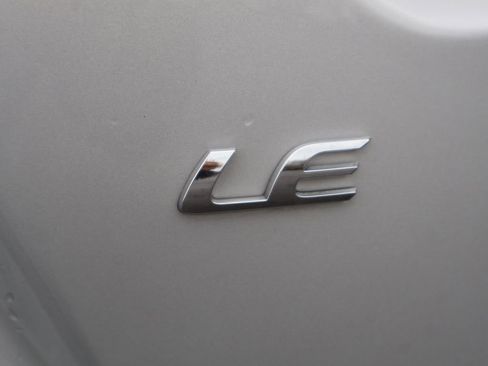 Used 2024 Toyota Corolla LE image 6