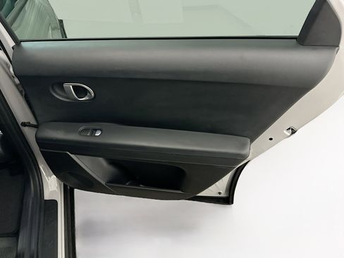 Used 2024 Hyundai Ioniq 5 SEL image 31