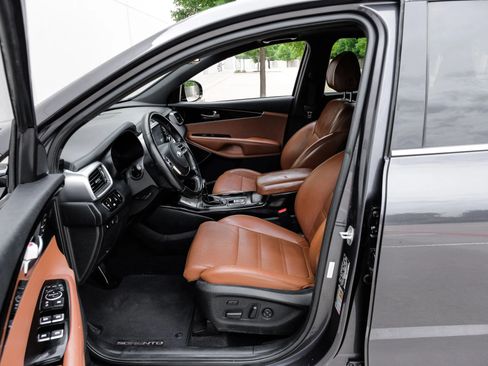 Used 2019 Kia Sorento SX AWD/4WD image 4