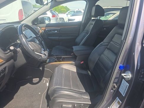 Used 2021 Honda CR-V Touring image 3