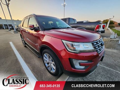 Used 2017 Ford Explorer Limited w/ Equipment Group 301A AWD/4WD image 1