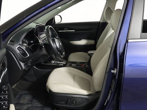 Used 2023 Kia Seltos SX image 26