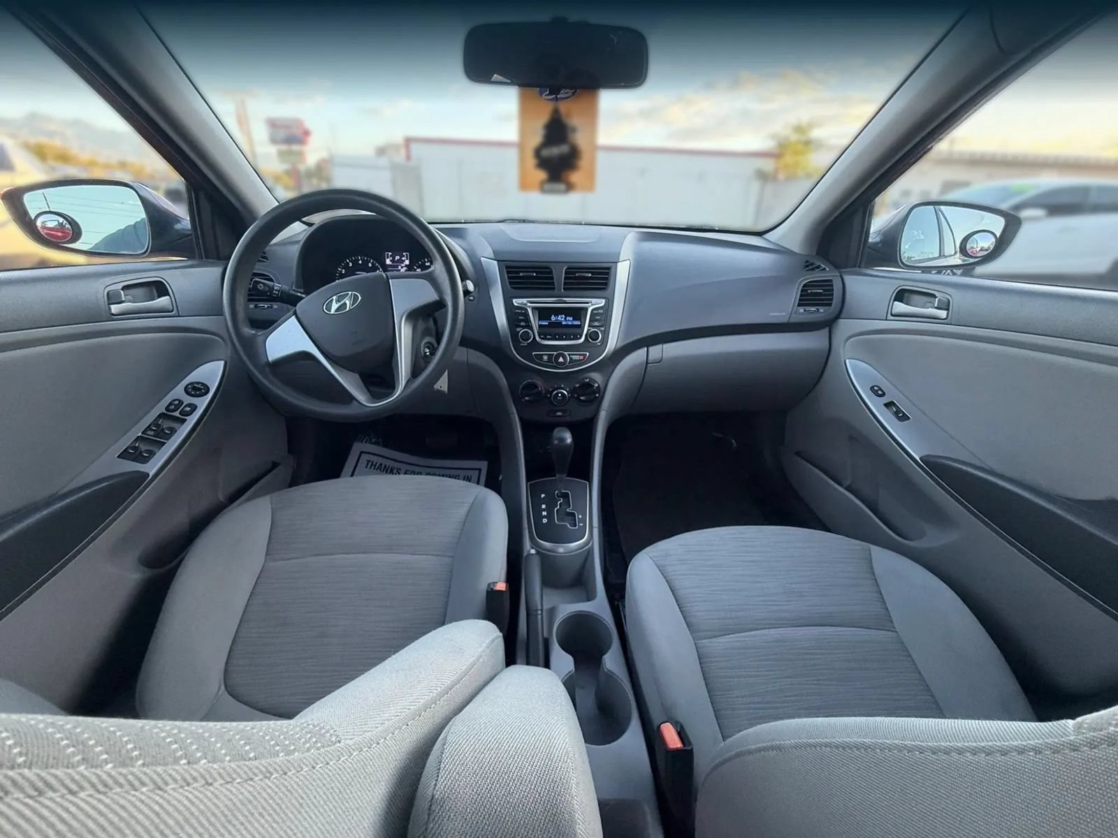 Used 2017 Hyundai Accent SE FWD image 22