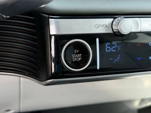 Used 2023 Hyundai Ioniq 5 SEL image 36