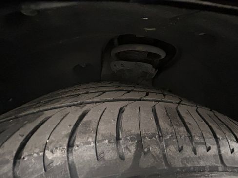 Used 2022 Kia Carnival SX Prestige image 22