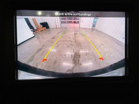 Used 2022 Jeep Wrangler Unlimited Sport image 24