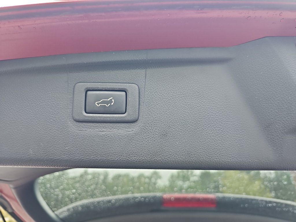 Used 2018 Subaru Outback 2.5i Limited AWD/4WD image 34