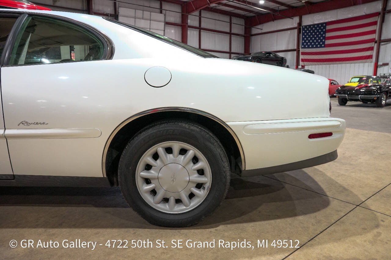 Used 1998 Buick Riviera Supercharged Coupe FWD image 5
