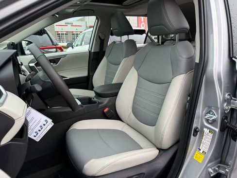 New 2025 Toyota RAV4 XLE Premium image 8