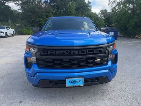 Used 2025 Chevrolet Silverado 1500 Custom RWD image 3