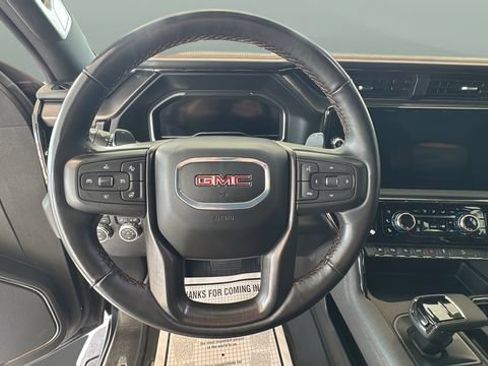 Used 2024 GMC Sierra 1500 AT4 w/ Technology Package AWD/4WD image 11