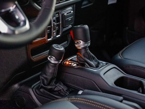 New 2025 Jeep Wrangler Sahara image 21