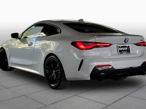 Used 2023 BMW 430i Coupe w/ M Sport Package image 11