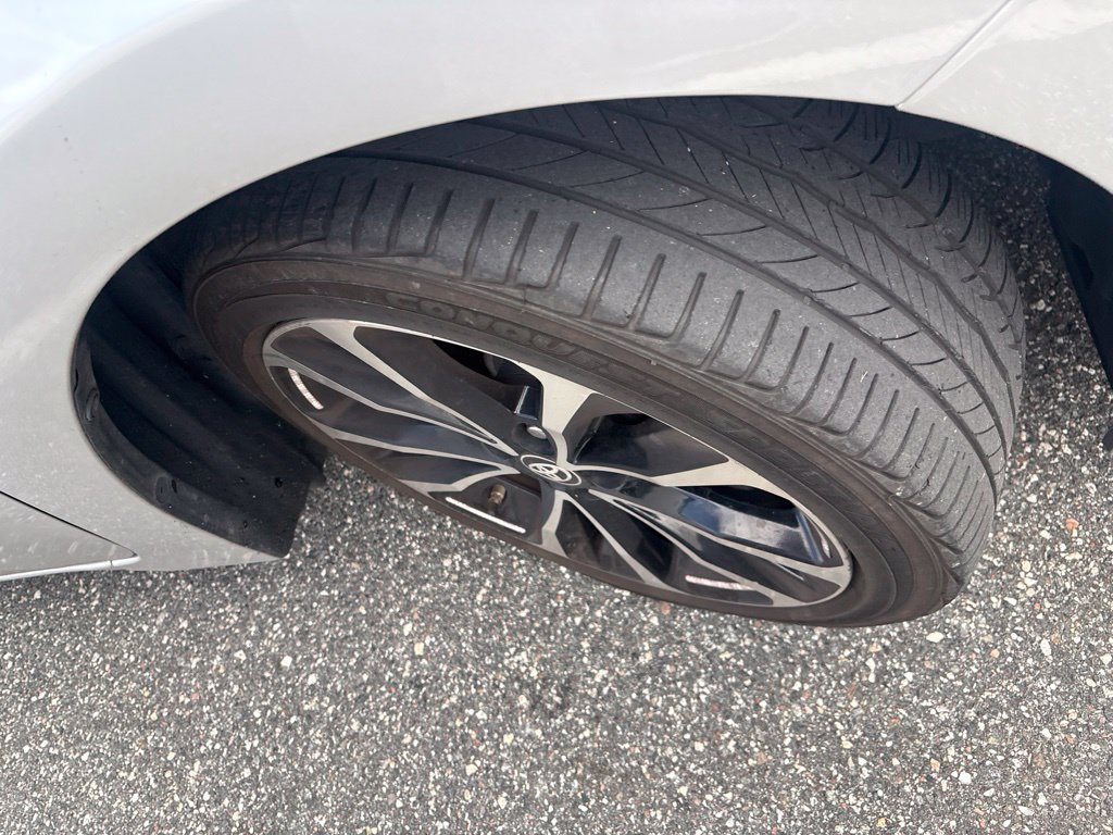 Used 2019 Toyota Corolla SE FWD image 9