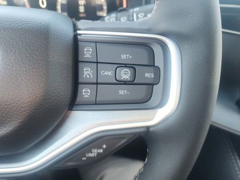 New 2026 Jeep Grand Wagoneer Limited image 14