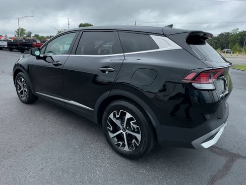 Used 2024 Kia Sportage EX FWD image 6