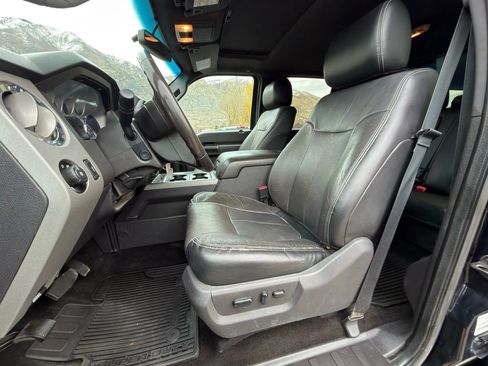 Used 2016 Ford F350 Lariat w/ Lariat Ultimate Package image 39