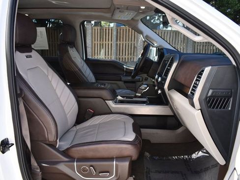 Used 2019 Ford F150 Limited image 26