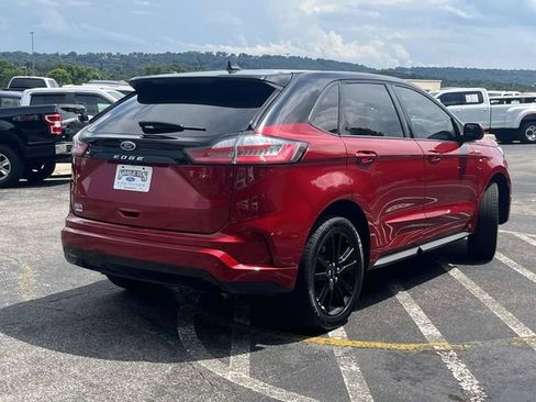 Certified 2022 Ford Edge ST-Line AWD/4WD image 3
