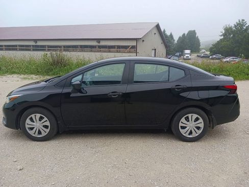 Used 2025 Nissan Versa S w/ Trunk Package FWD image 8