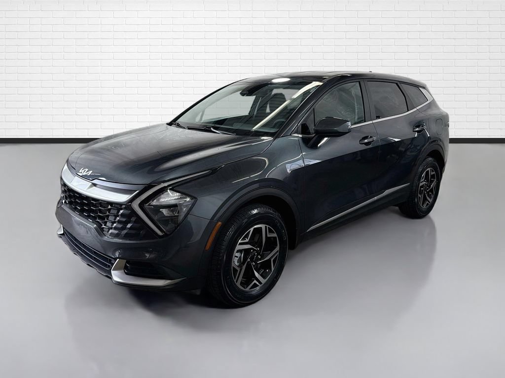 Used 2023 Kia Sportage LX AWD/4WD image 5