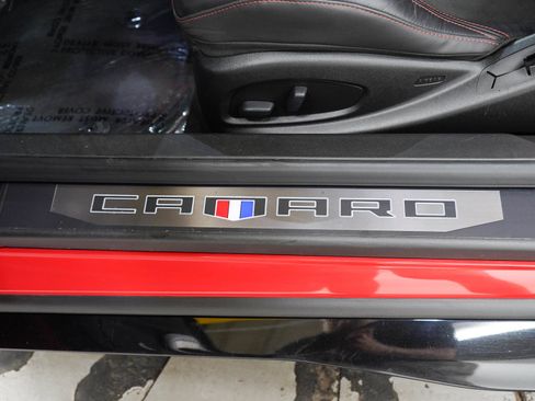 Used 2020 Chevrolet Camaro ZL1 RWD image 29