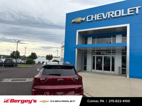 Used 2025 Chevrolet TrailBlazer RS w/ Convenience Package AWD/4WD image 6